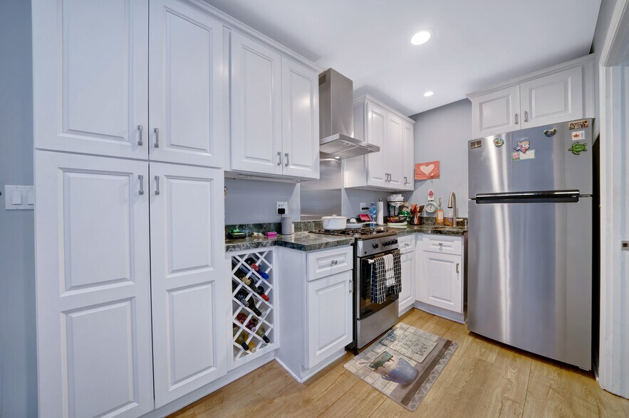 More Photos Of 10505 W Pico Blvd, Los Angeles Medical For Sale