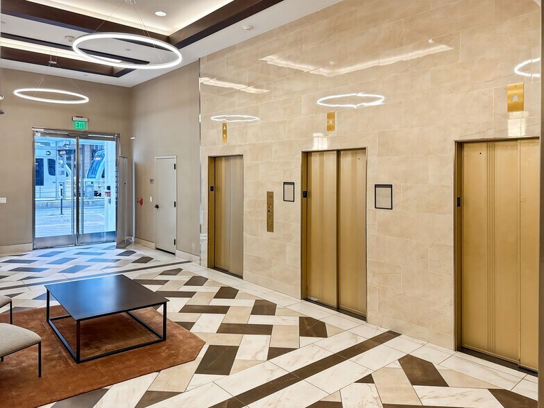 More Photos Of 708 Main St, Houston Coworking Space