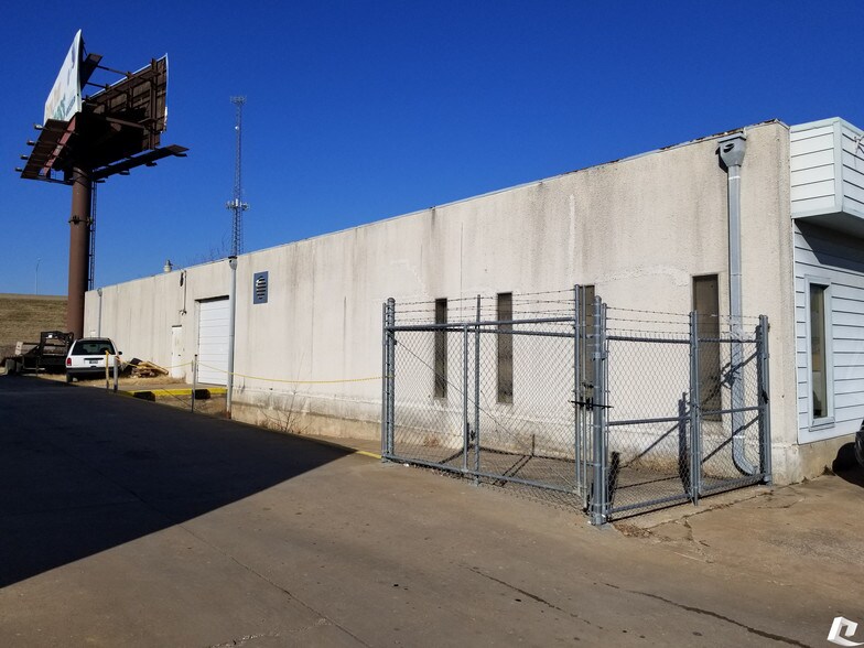 More Photos Of 5422 S 108th East Ave E, Tulsa Warehouse For Sale