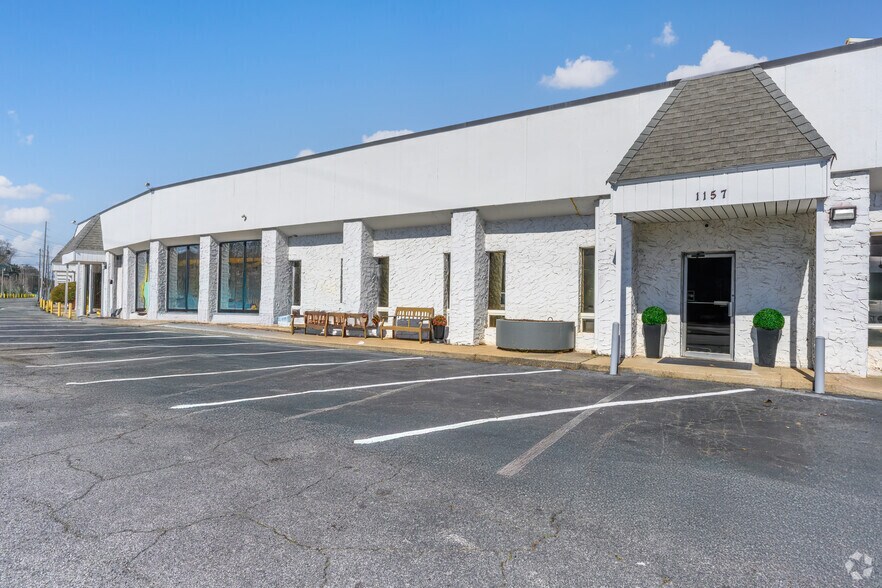 More Photos Of 1129-1199 Willingham Dr, East Point Warehouse For Lease