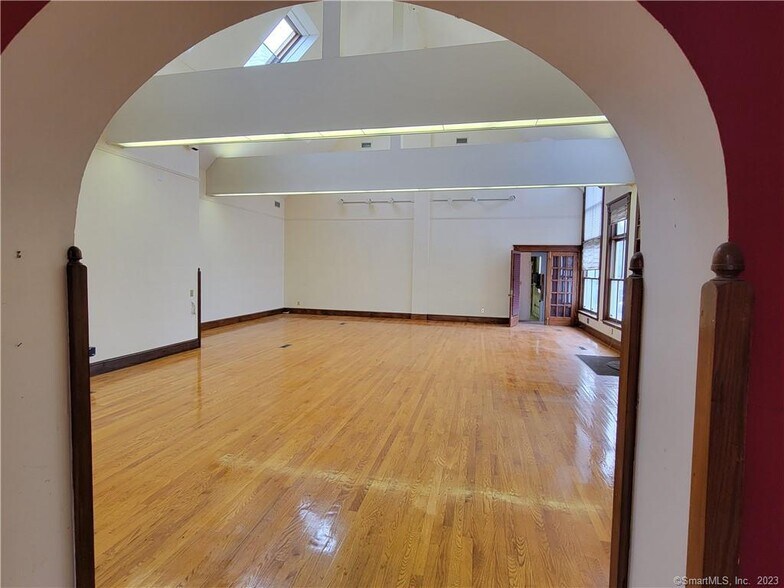 More Photos Of 1004 Boston Post Rd, West Haven General Retail For Sale