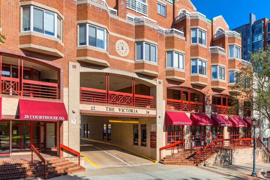 More Photos Of 20 Courthouse Sq, Rockville Office For Sale