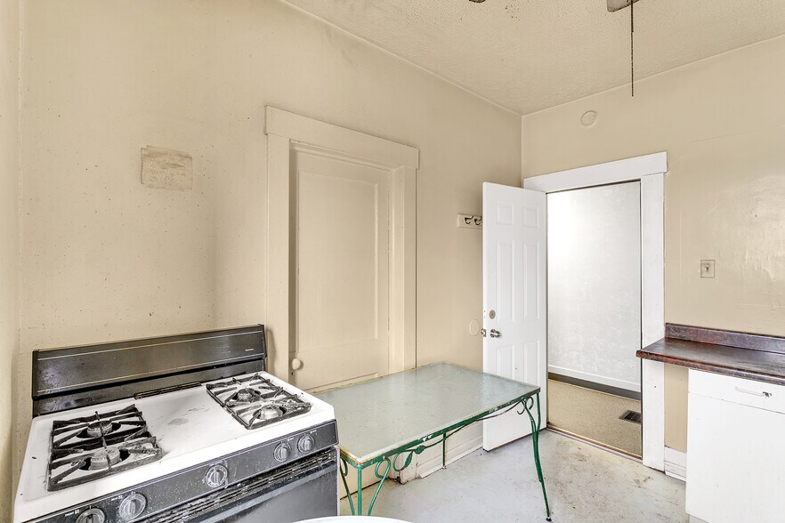 More Photos Of 277 N Gallatin Ave, Uniontown Apartments For Sale