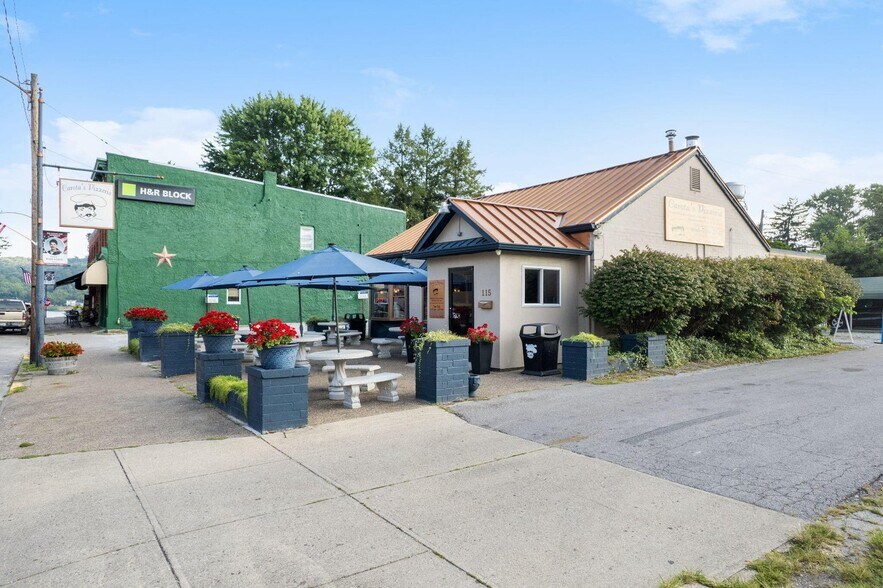 More Photos Of 115 Main St, Augusta Restaurant For Sale