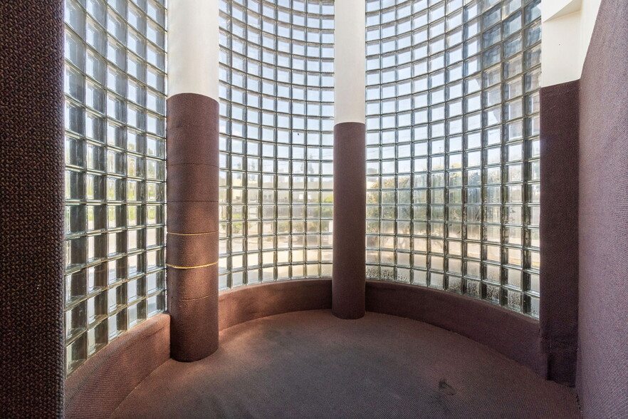 More Photos Of 3520 E Shields Ave, Fresno Medical For Sale