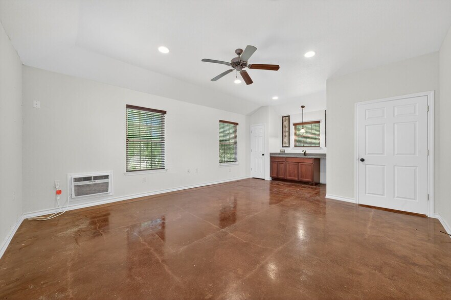 More Photos Of , Boerne Unknown For Sale