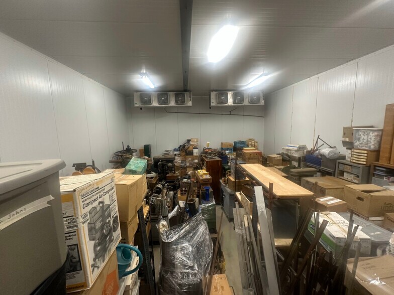 More Photos Of 336 Industrial Park St park, Pittsfield Industrial For Lease