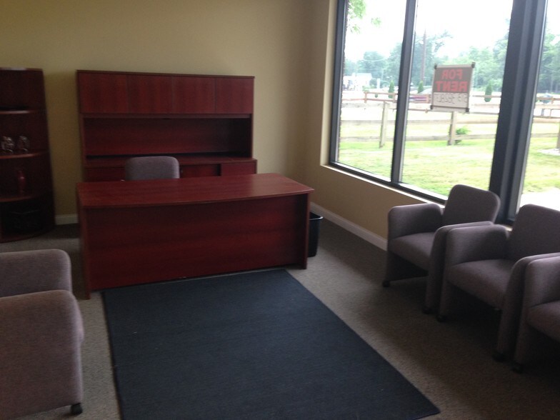 More Photos Of 1246 Old State Route 74, Batavia Storefront Retail Office For Lease