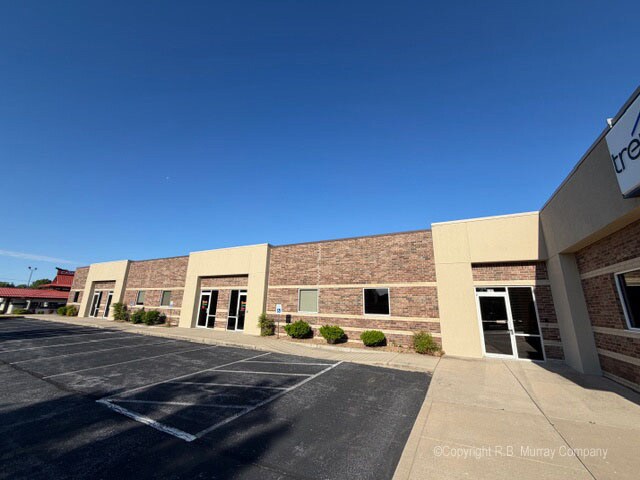 More Photos Of 1701 S Enterprise Ave, Springfield Office For Lease