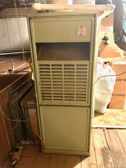 More Photos Of 809 Main Ave, Ralls Storefront Retail Office For Sale