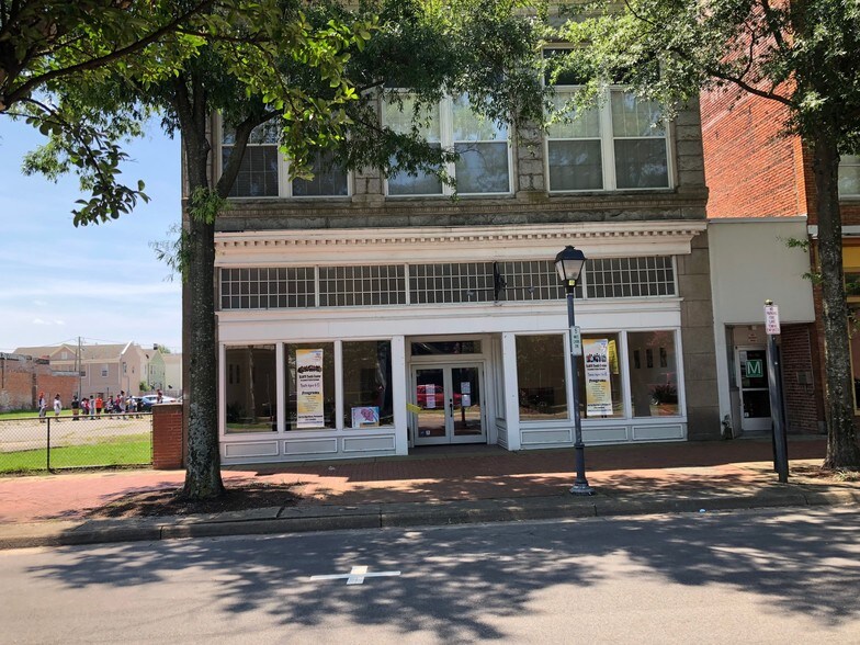 725739 High St, Portsmouth, VA 23704 Retail For Lease