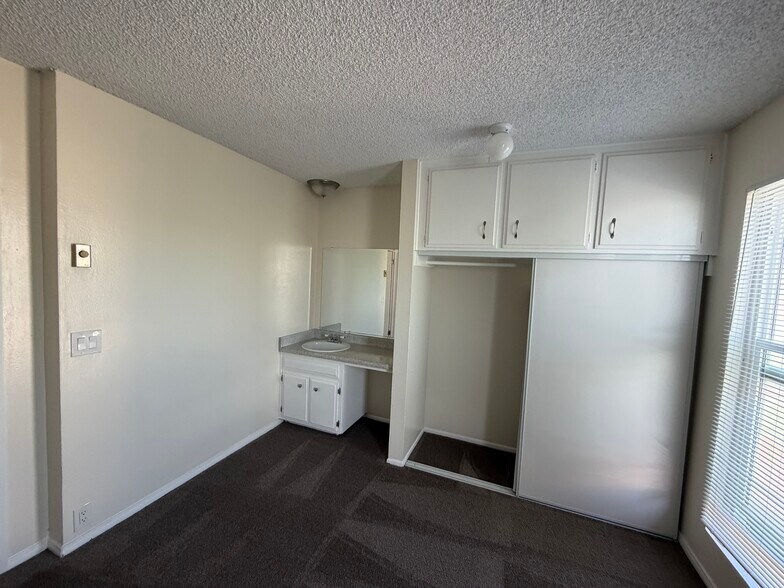 More Photos Of , San Diego Multifamily For Sale