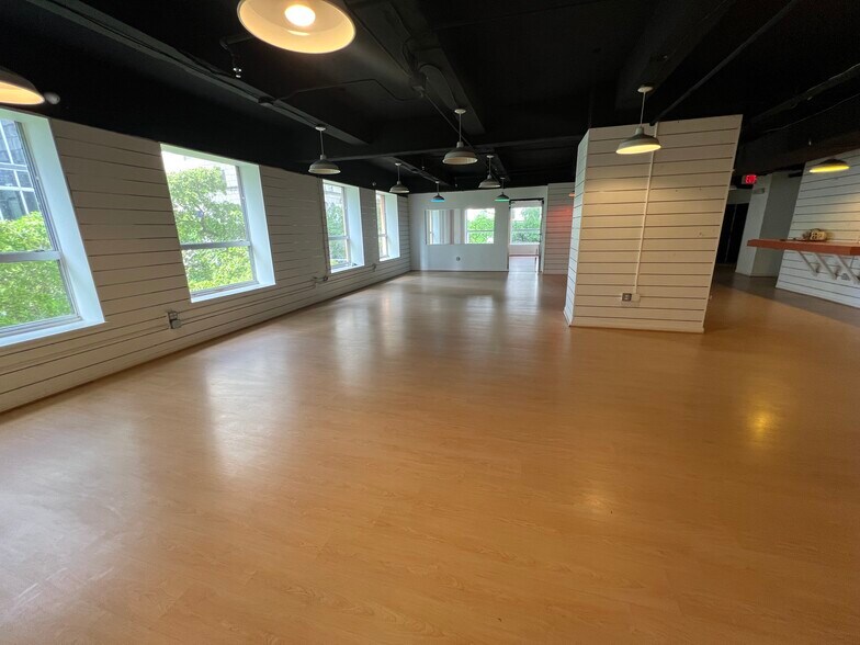 More Photos Of 168 SE 1st St, Miami Loft Creative Space For Sale
