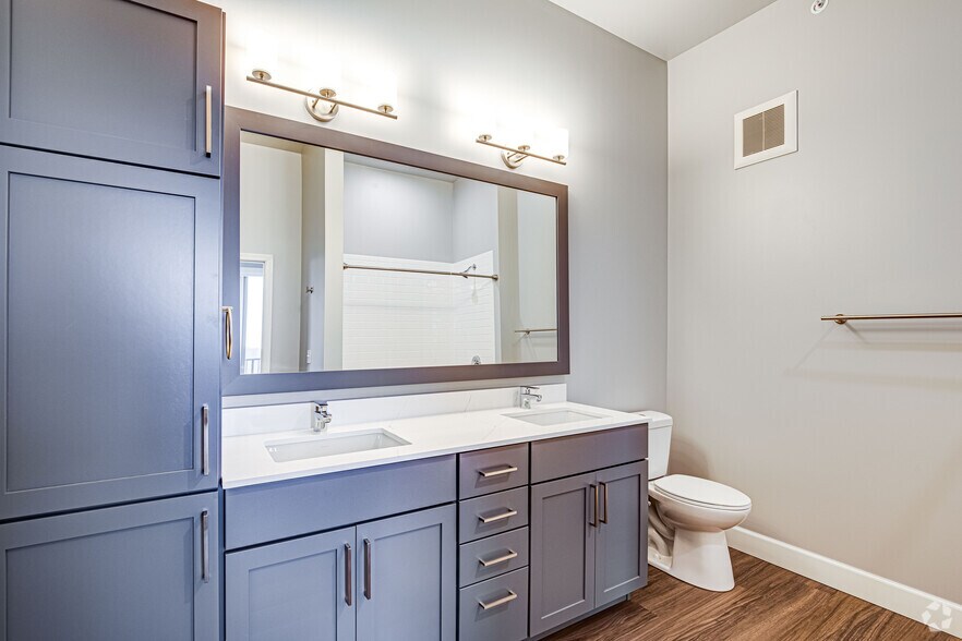 More Photos Of 800 Cretin Ave S, Saint Paul Apartments For Lease
