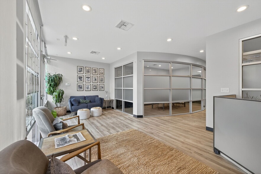 Primary Photo Of 1817-1819 K St, Sacramento Office For Lease