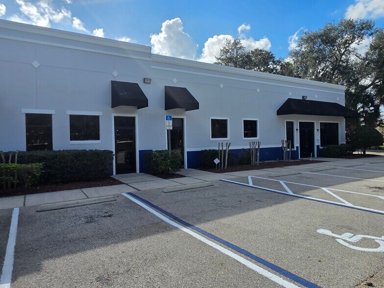 More Photos Of 1400 Jordan Ave, Orlando Flex For Lease
