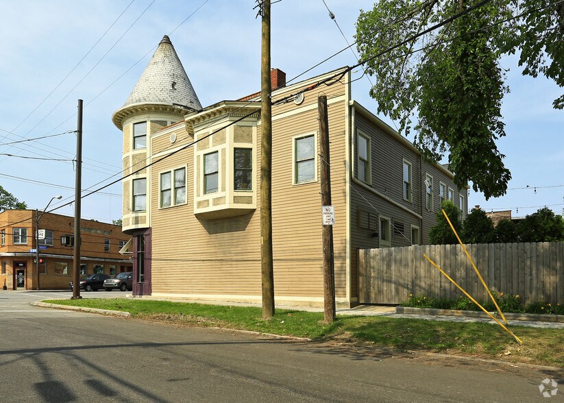 More Photos Of 5800 Detroit Ave, Cleveland Storefront Retail Residential For Sale