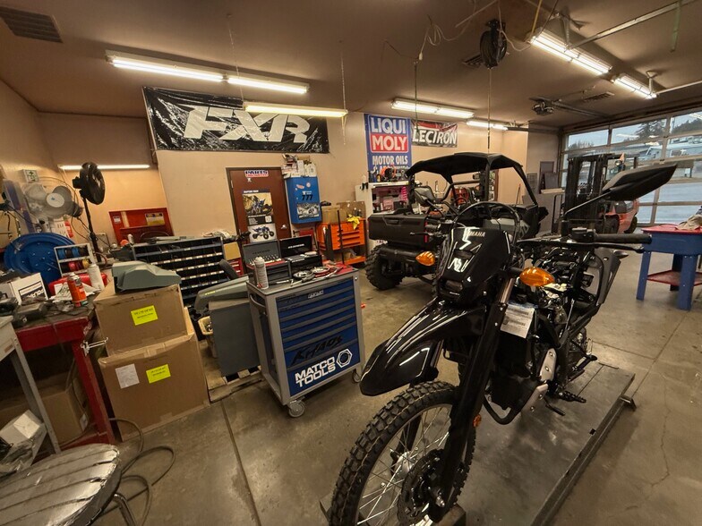 More Photos Of 3031 Gs Center Rd, Wenatchee General Retail For Sale