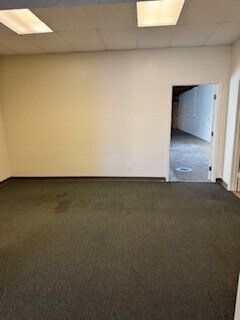 More Photos Of 2650-2656 Nicholson St, San Leandro Warehouse For Lease
