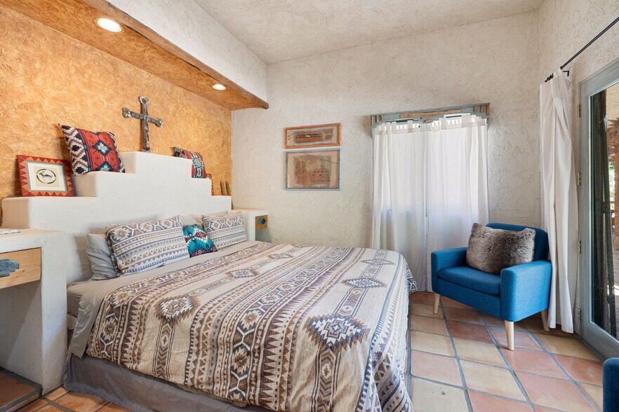 More Photos Of 14505 Yerxa Rd, Desert Hot Springs Hotel For Sale