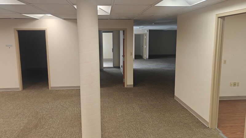 More Photos Of 1300 Market St, Lemoyne Office For Sale