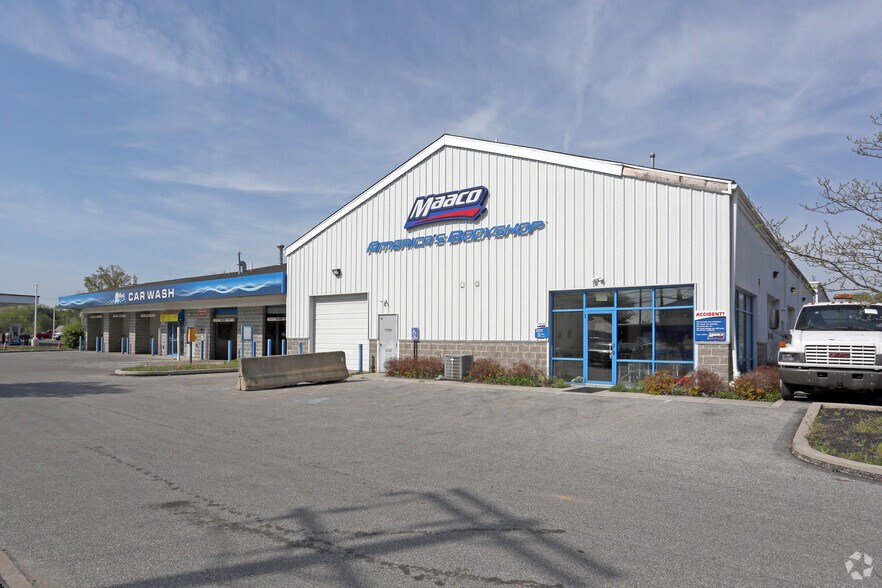 Primary Photo Of 3344 Market St, Aston Auto Repair For Sale