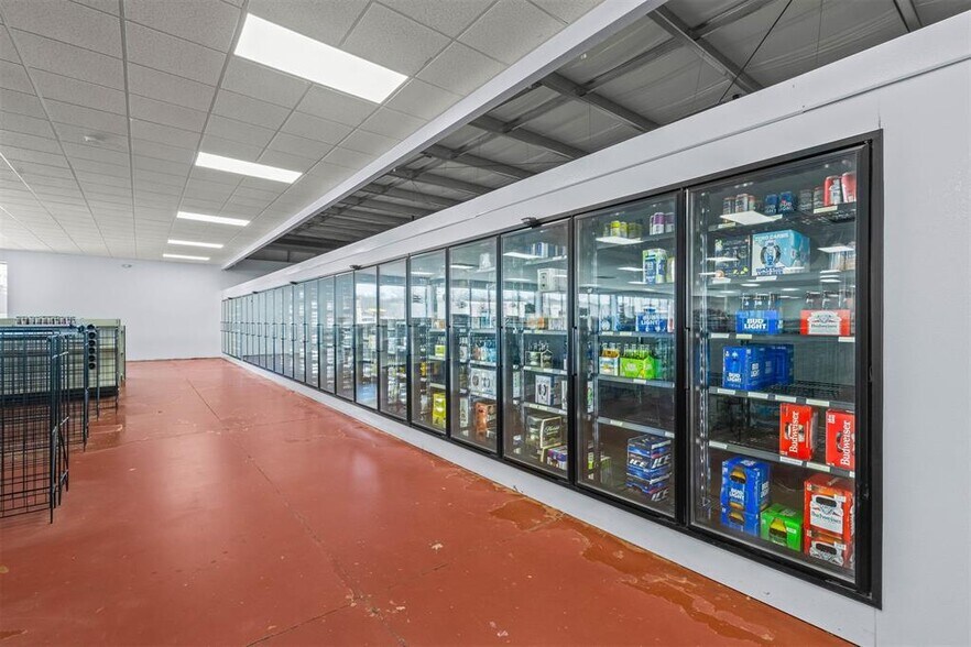 More Photos Of 1523 Stewart Dr, Chickasha Convenience Store For Sale