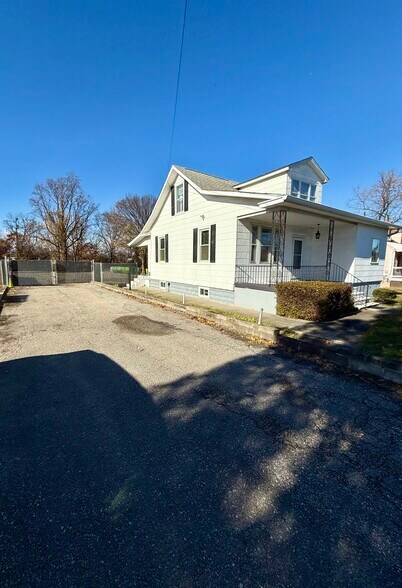 More Photos Of 708 N Hammonds Ferry Rd, Linthicum Heights Land For Sale