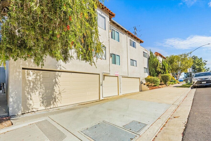 More Photos Of 4204 Boundary St, San Diego Apartments For Sale