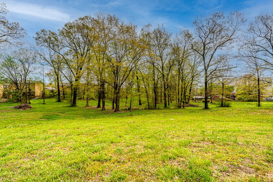 More Photos Of 3.67 Acres Melrose Street, Jonesboro Land For Sale