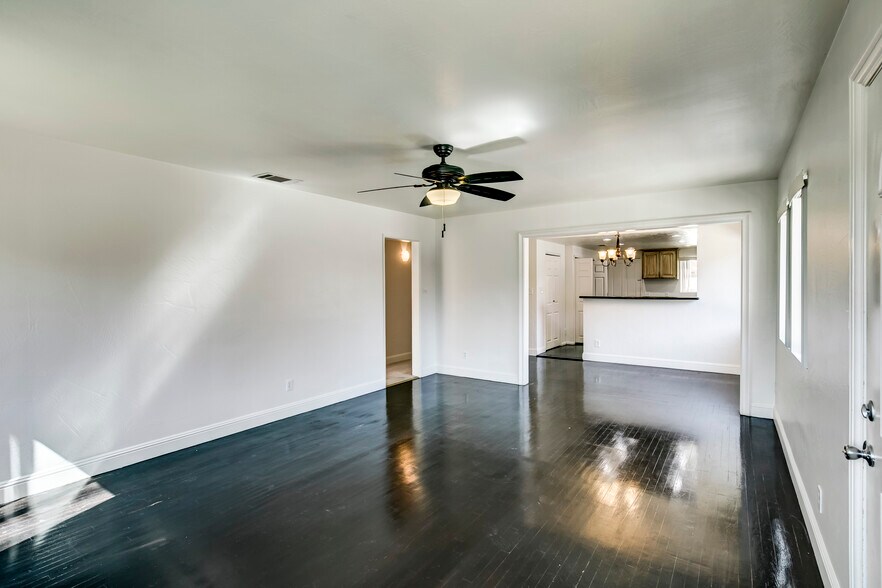 More Photos Of 2371 Mentone Ave, Mentone Apartments For Sale