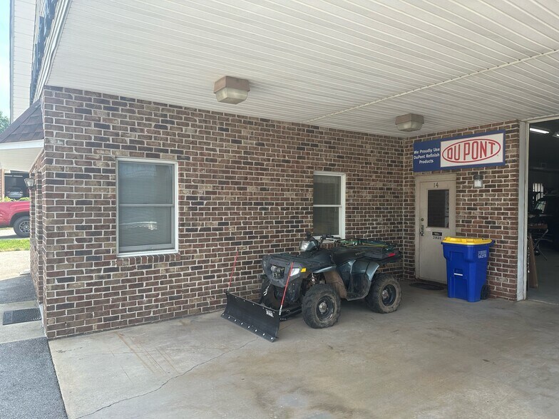 More Photos Of 14 Mill St, Stewartstown Service For Sale