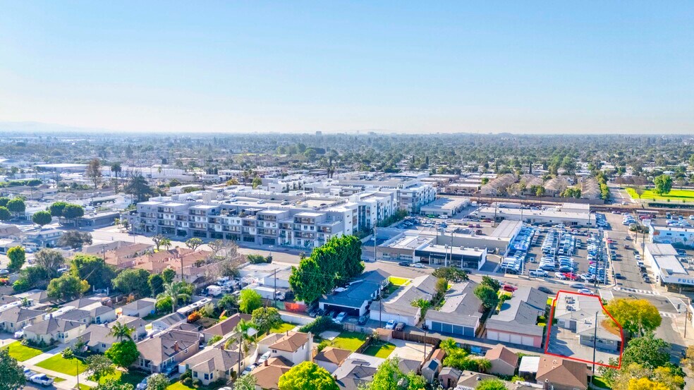 More Photos Of 649-655 W Commonwealth Ave, Fullerton Office For Sale