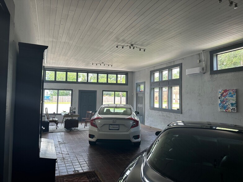 More Photos Of 1013 Washington Ave, Mobile Freestanding For Sale