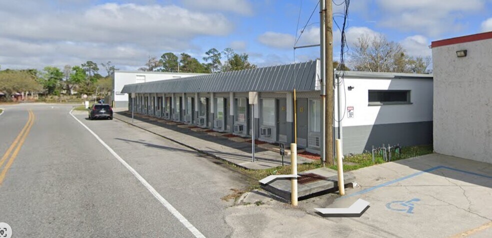 More Photos Of 3780 Kori Rd, Jacksonville Self Storage For Lease