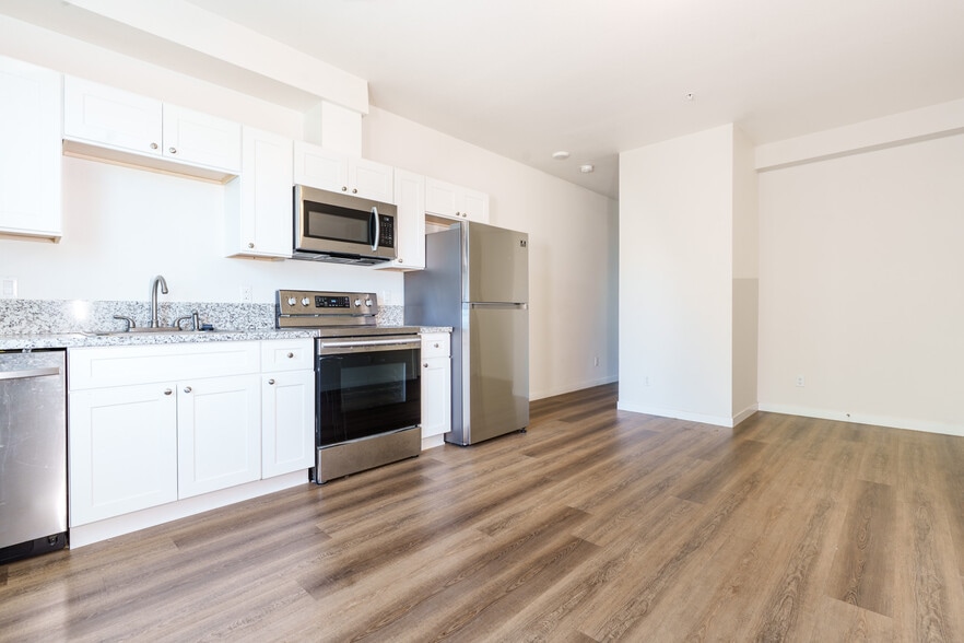 More Photos Of 6930-6940 SE Long St, Portland Apartments For Sale