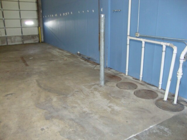 More Photos Of 1277 Naperville Dr, Romeoville Warehouse For Lease