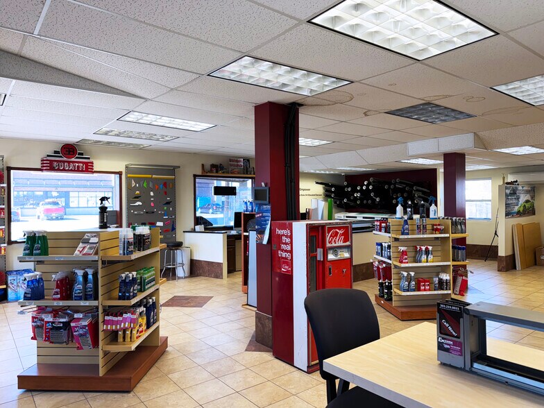 More Photos Of 9901 W Colfax Ave, Lakewood Freestanding For Sale