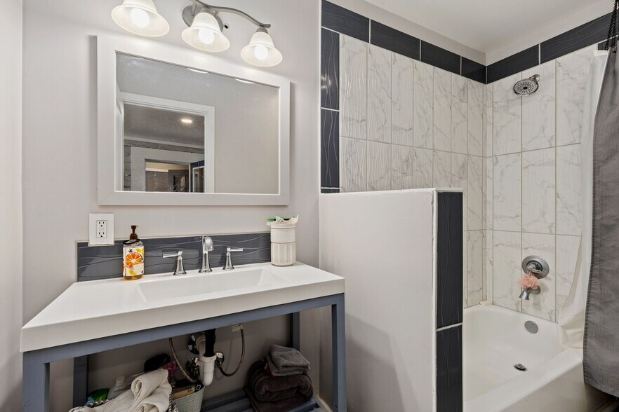 More Photos Of 280 S Main St, Brighton Storefront Retail Residential For Sale