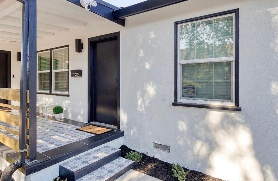 More Photos Of 2919 N California St, Stockton Apartments For Sale