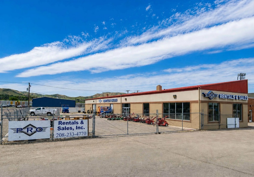 More Photos Of 1615 N 2nd St, Pocatello Manufacturing For Lease