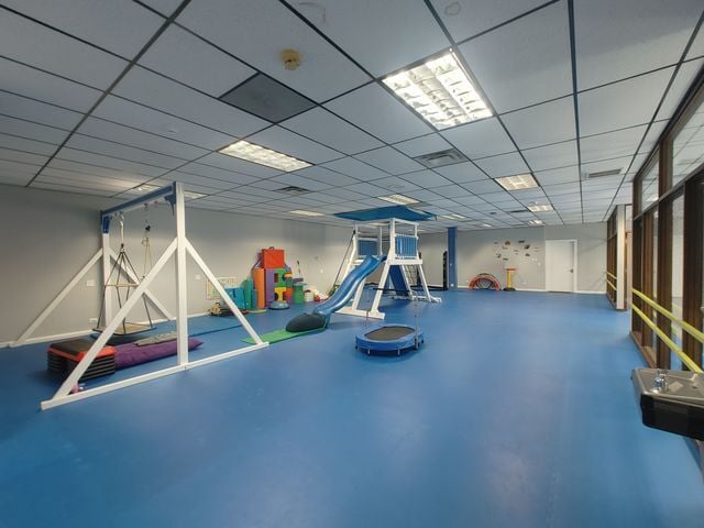 More Photos Of 5540 W 111th St, Oak Lawn Medical For Lease