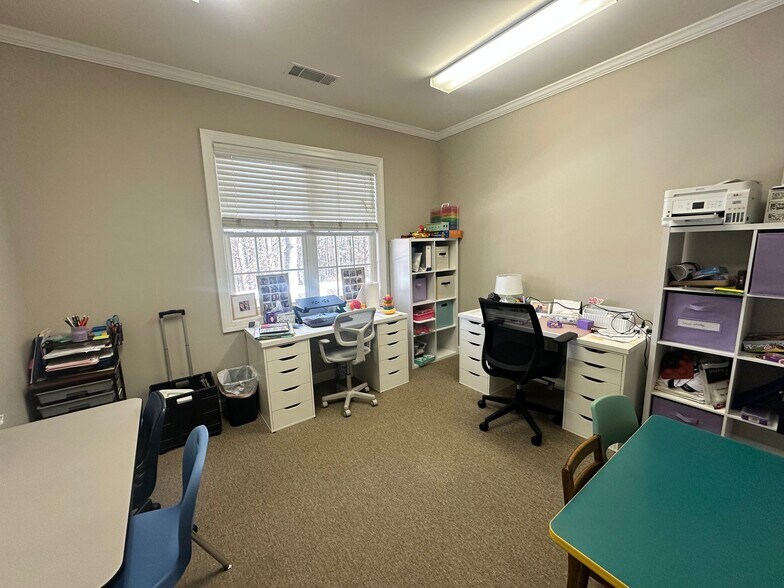 More Photos Of 2450 Atlanta Hwy, Cumming Office For Sale