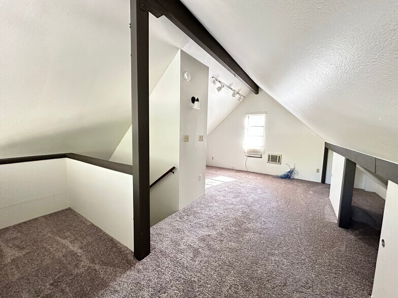 More Photos Of 26305 Delano Dr, Idyllwild-Pine Cove Apartments For Sale