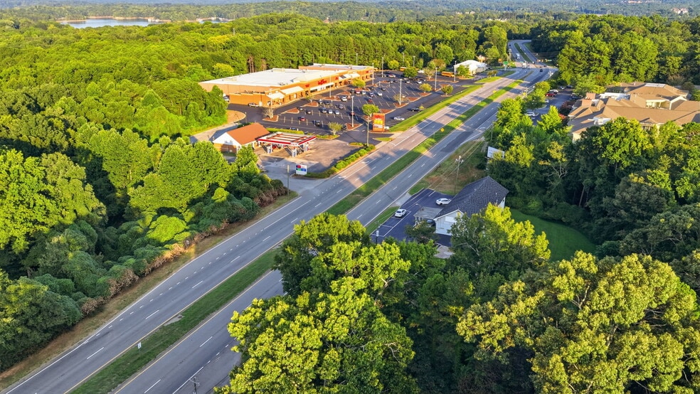 More Photos Of 3365 Thompson Bridge Rd, Gainesville Freestanding For Sale