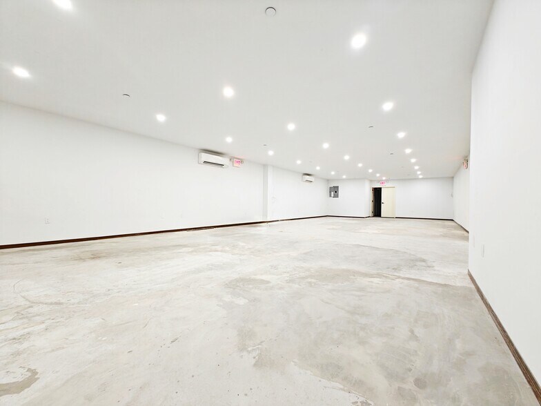 More Photos Of 1546 Broadway, Brooklyn Apartments For Sale