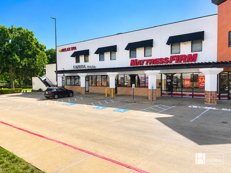 More Photos Of 609 W 15th St, Plano Storefront Retail Office For Sale