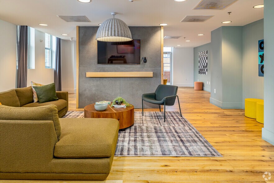More Photos Of 1300 S University Ave, Ann Arbor Apartments For Lease