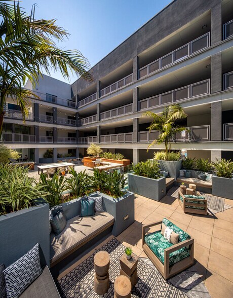 More Photos Of 11924 W Washington Blvd, Los Angeles Apartments For Lease