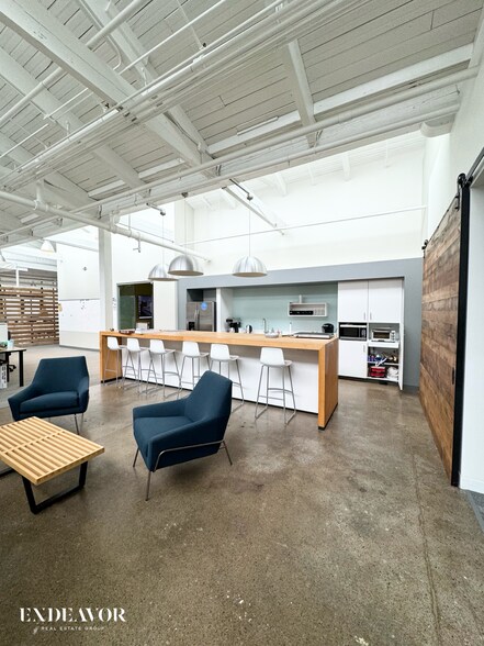 Primary Photo Of 2 Elton St, Rochester Office For Lease